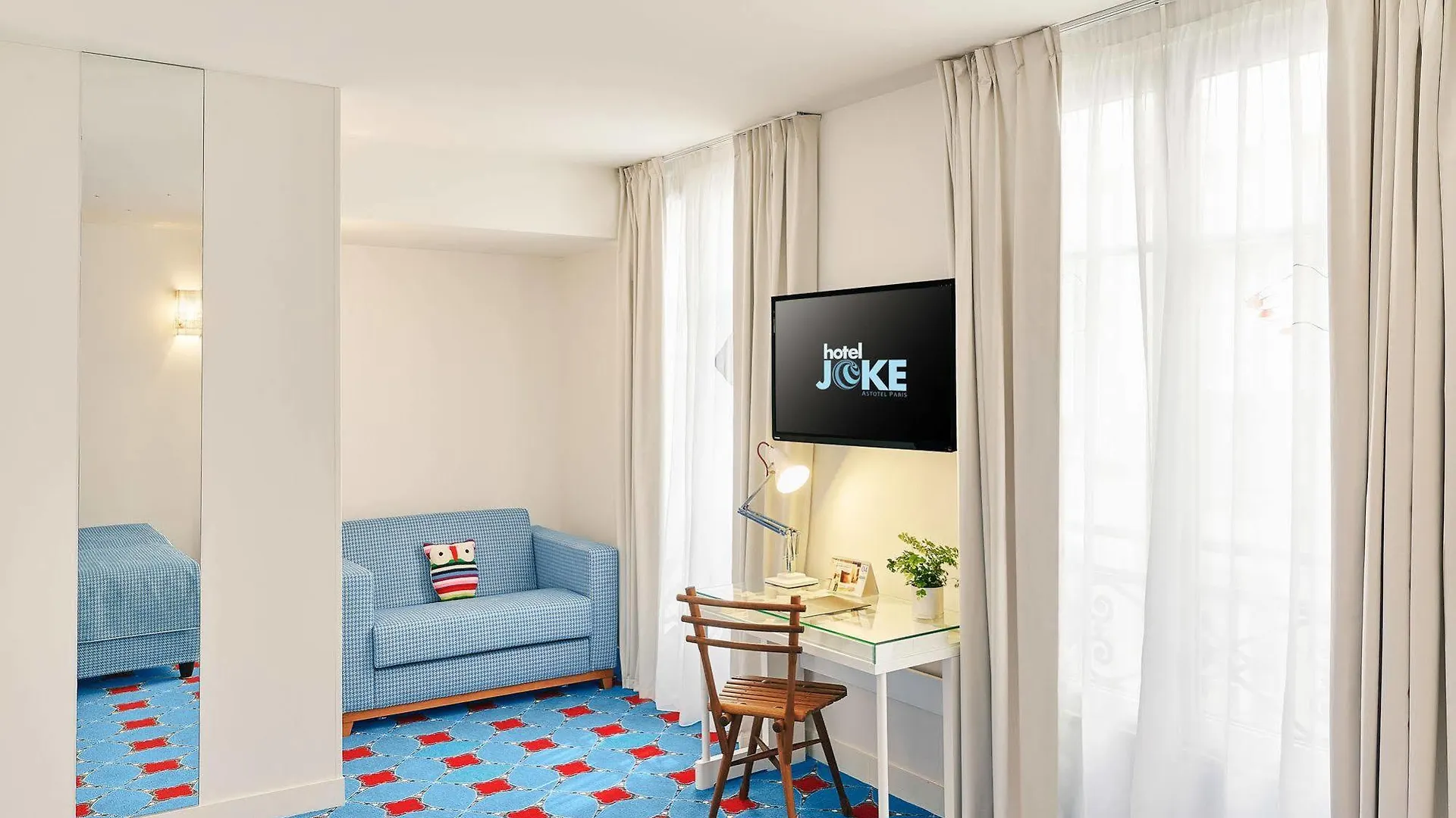 פריז Hotel Joke - Astotel 3*,  צרפת